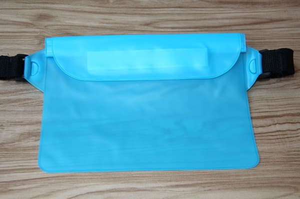 Vanntett pose med justerbar stropp, beskytter P