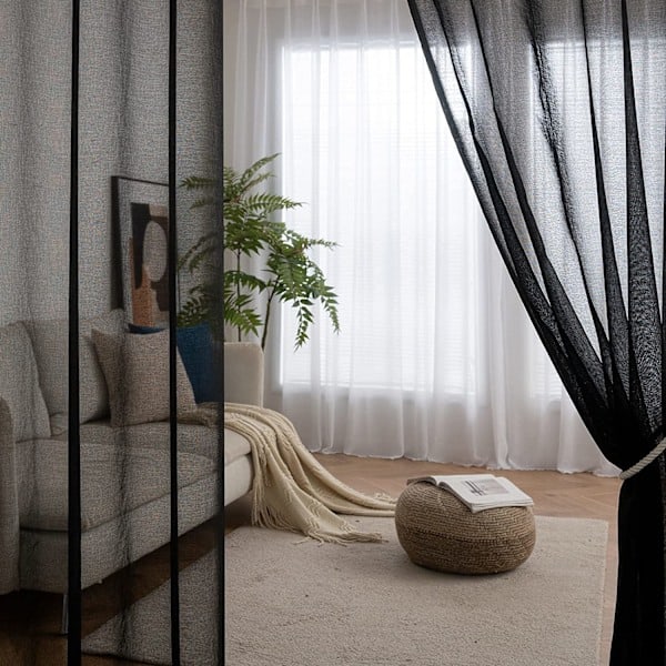 2 stk. ensfarvede gardiner (sort - 140*213cm)