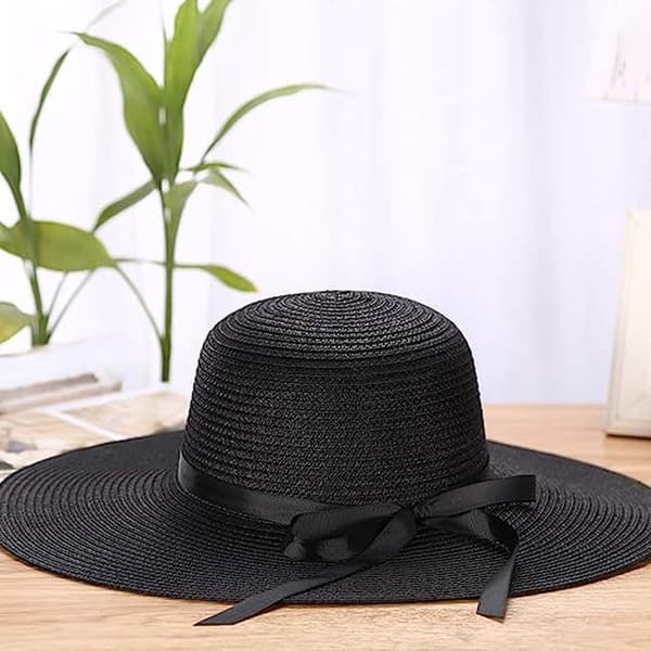 Dame strå solhat, UPF 50+ UV-beskyttelse, bred skygge, justerbar snøre, floppy strandhat til voksne, sort One Size