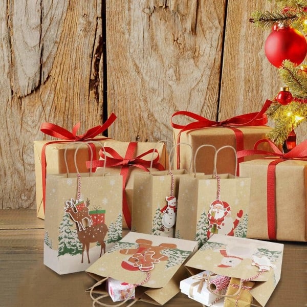 24 stk Mellomstore Julegaveposer i Kraftpapir med Håndtak og Etiketter, Julegaveposer for Julegaveinnpakning, 18*9*31,2 cm