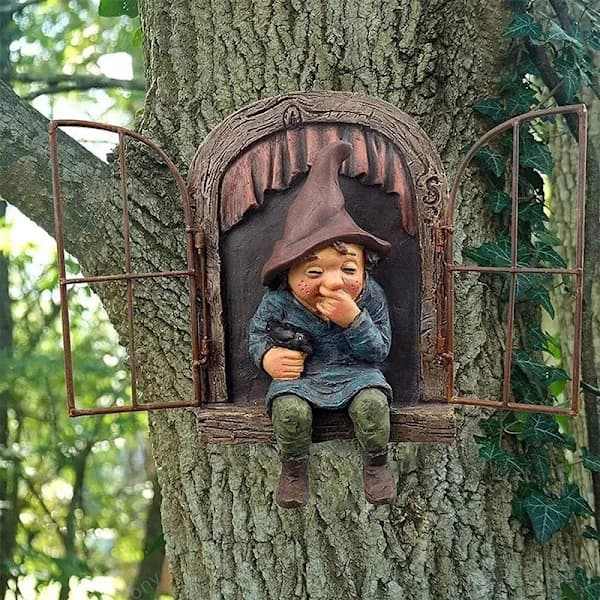 Funny Gnome Resin Statue Dwarf Garden Decoration Garden Tree Decoration