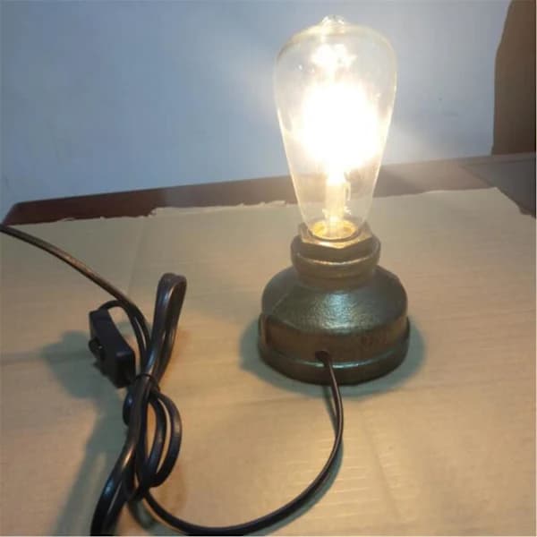Retro bordlampe steampunk vannrør dekorasjon E27 lyspære industriell lampe