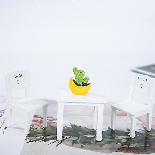 3-delt miniature legetøjsbord og stole