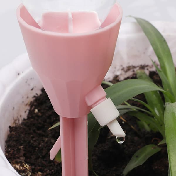 Automatic Slow Release Control Drip Irrigation and Automatic Watering Accessories Suitable for Gardens (Pink)