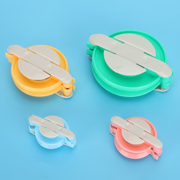 4 størrelser Pompom Maker Plast DIY Fluff Ball Vævning Håndarbejde Strikkeværktøj Sæt