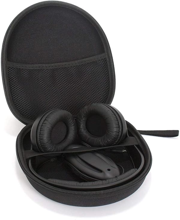 Sopii Sony Multi Portable -kuulokekoteloon