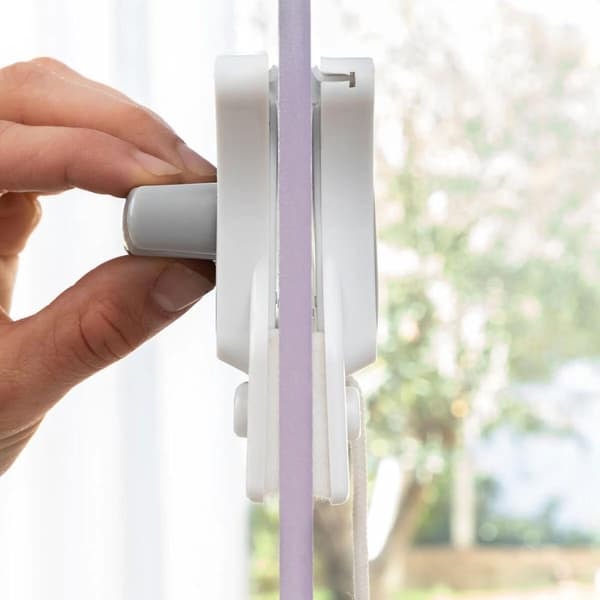 Window Cleaner for Both Sides of the Window - Magnetic - 3-8mm