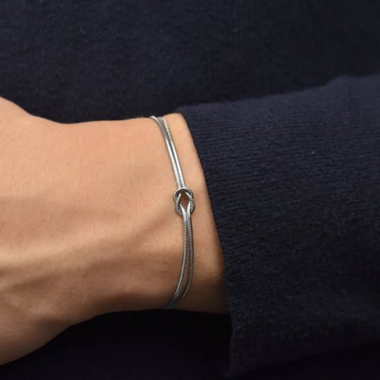 Infinity Knude Armbånd Sæt af 2 til Par, Justerbare Rustfrit Stål Sølv Venskabsarmbånd, Hypoallergen Unisex