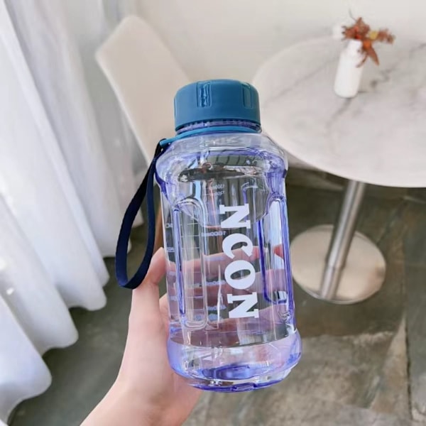 Klar vattenflaska drickskopp BLÅ 1300ML blå