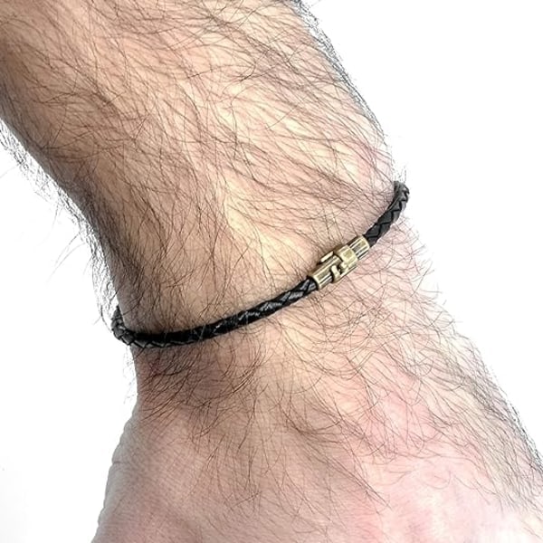 Håndlaget enkel loop flettet lærarmbånd med magnetisk messinglås, svart