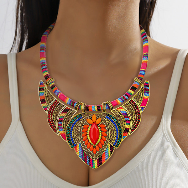 Fashion Handgjord Legering Etnisk Choker Halsband Bib Collares Flerfärgad Bohemia Statement Smycken för Kvinnor Smycken