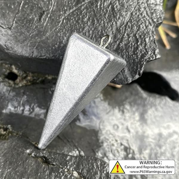 10-pack pyramidfiskesänken, 28 g rullfria triangulära vikter för surf-, strand-, pir- och havsfiskeutrustning