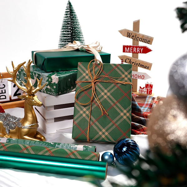 Presentpapper Stor Rulle 43cmx3m Grön Omslagspapper 3 Rullar Kraft Julpapper Tryckt med Älg och Julmotiv