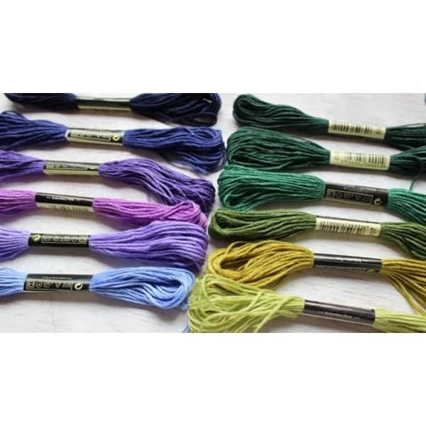 100 stk. broderitråd / moulinetråd multicolor