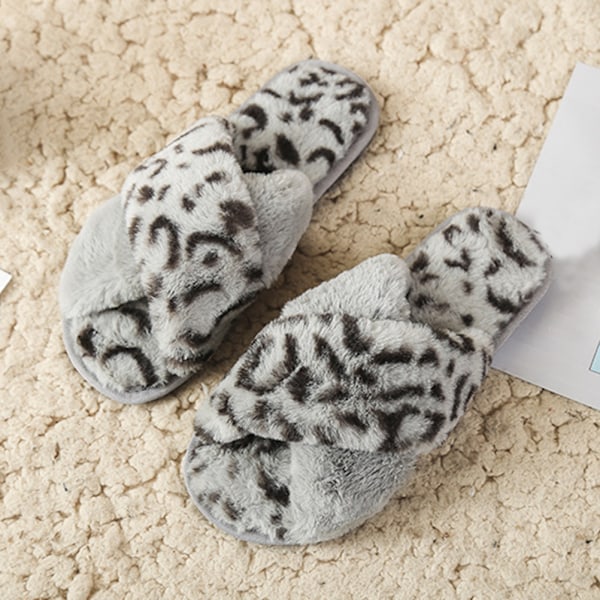 Mjuka tofflor med korsband för kvinnor, leopardmönstrade plyschtofflor, öppna tofflor med päls för inomhus- och utomhusbruk