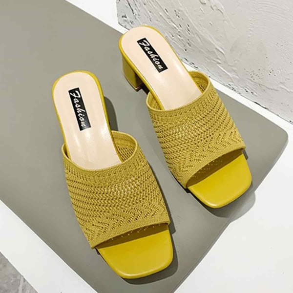 Sandaler och tofflor med mellanhög klack för damer, sommarens flygande vävda ytterkläder, modesandaler och tofflor för damer