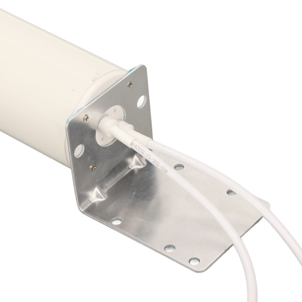 4G 5G ulkoantenni 100W 18DBi vahvistus 698-960 MHz 1710-2700 MHz Omni-suunta-antenni merikäyttöön