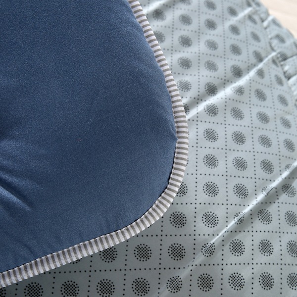Tvättbart Futon Madrasskydd, Japansk Golvmadrass Enkel Storlek Mjukt och Andningsbart Tyg med Halkfri Bas för Säker Placering, Lättskött