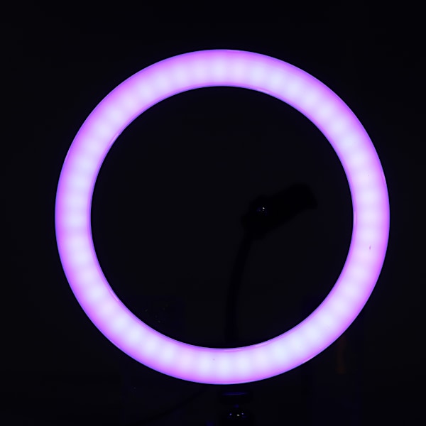 RGB-rengasvalaisin puhelinpidikkeellä, säädettävällä jalustakiinnikkeellä suoratoistoon