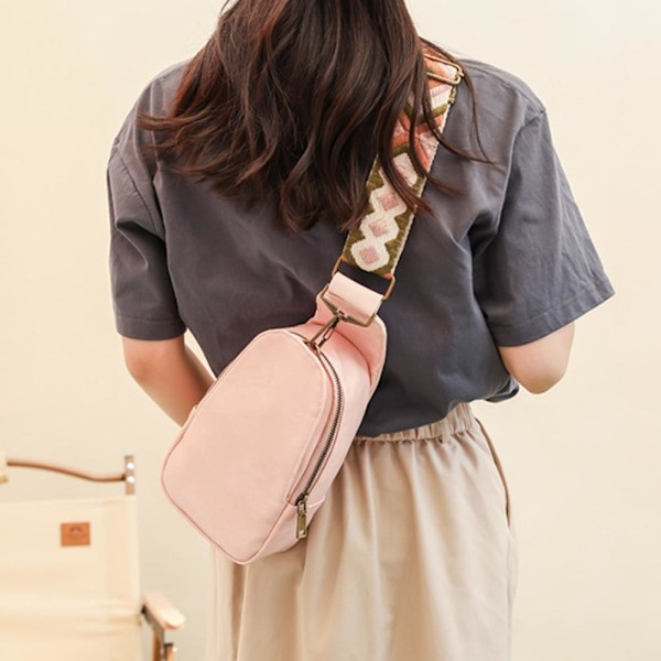 PU Läder Crossbody Sling Bag för Kvinnor Flerfunktionell Bröstväska Utomhus Vandring Resedagryggsäck