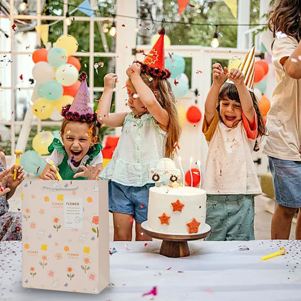 12 stk blomster håndveske barnedag bursdagsgavepose smykker klær shopping papirpose