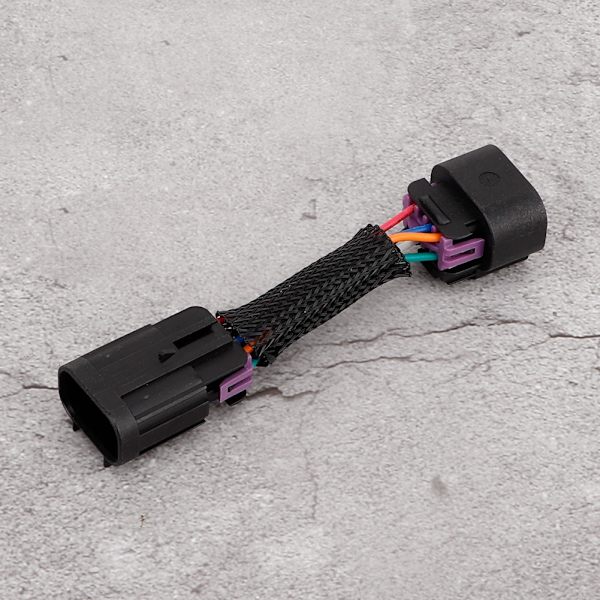 Auton DRL-ajovalot sumuvalaisimen pistoke ja käyttövalmis sovitinjohto GM Chevy Camaro 2010-2013 APS:lle