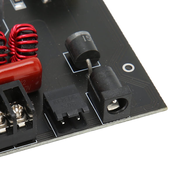Bluetooth-förstärkarkort 2.1-kanals subwoofer HiFi trådlös ljudförstärkarmodul med diskant- och baskontroll 15V-36V
