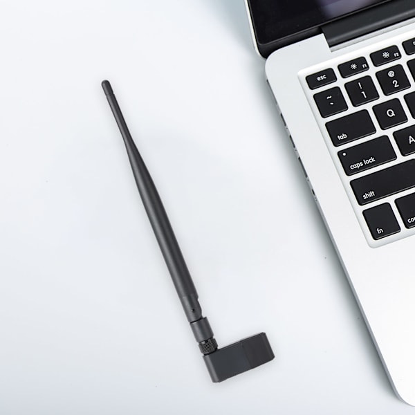 150M USB WiFi Trådlöst Nätverkskort LAN-kort för stationär bärbar dator med högförstärkningsantenn