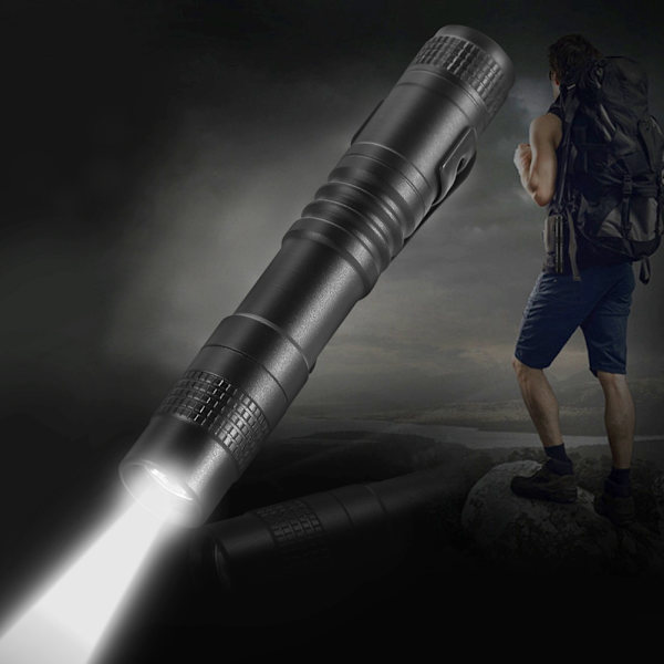 Mini LED ficklampa batteridriven handhållen pennlampa ficklampa till