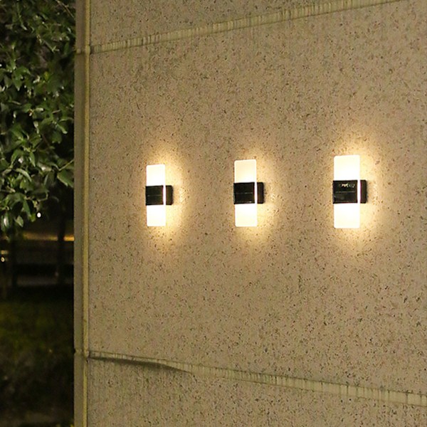 Sofistikerade solcellsvägglampor, 2-pack IP65 vattentäta utomhusarmaturer, solcellsdrivna justerbara färgtemperaturlampor för uteplats garage dekor