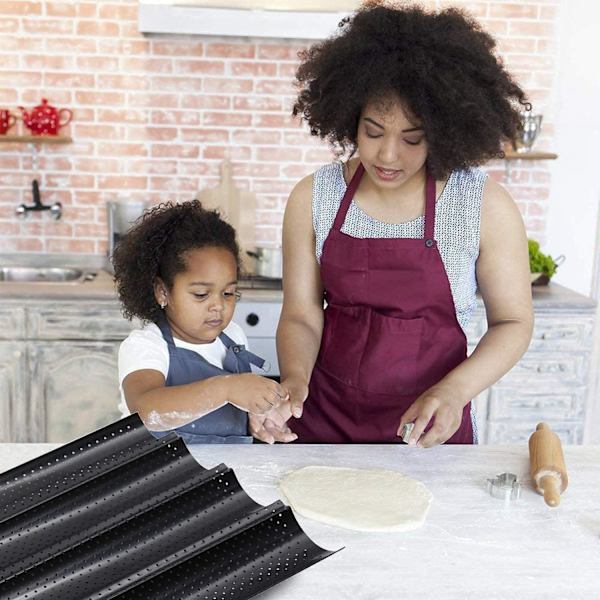 Baguettebrödpanna, baguettebricka i rostfritt stål, franskbrödpanna för 4 baguetter Non-stick perforerad för bakning av franskbröd, fransk baguette