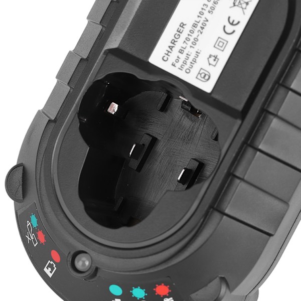 Hurtig oplader til 12V Makita 100-240V EU-stik