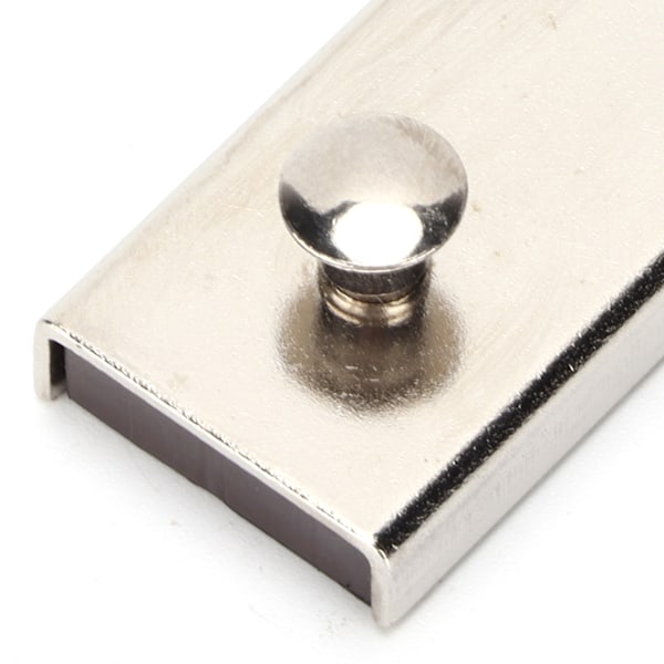 Magneettinen saumaohjain ompelukoneisiin