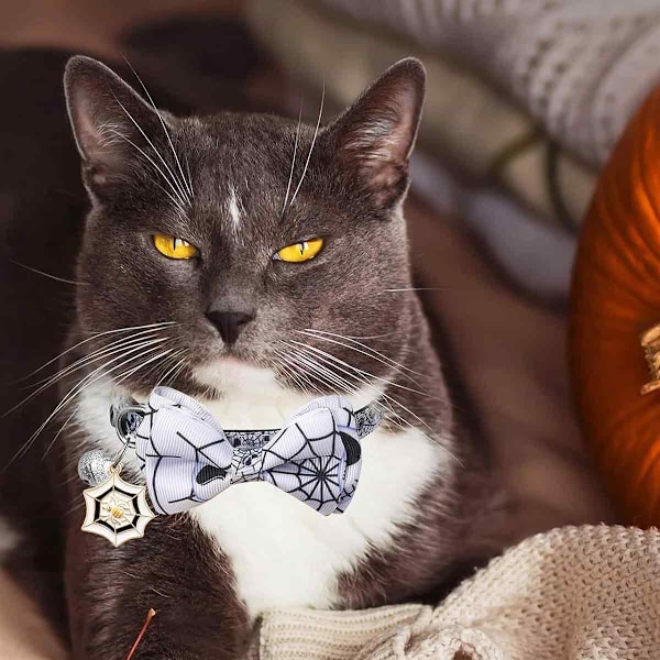 Katthalsband för Halloween, Bekvämt och Slitstarkt Katthalsband med Säkerhetsspänne, Unik Design för Pojkar Flickor Katter, Valp, Kanindräkt Kostym (4ST/Set)