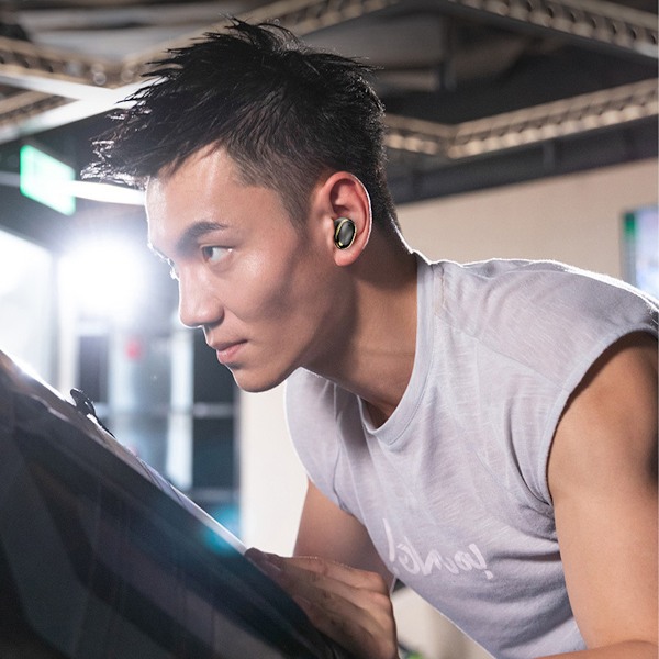 Trådlösa hörlurar, Bluetooth 5.3 ljudupplevelse, dynamiska högtalare Hi-Fi stereoljud, ergonomisk design IP7 vattentät för inomhus- och utomhusaktiviteter