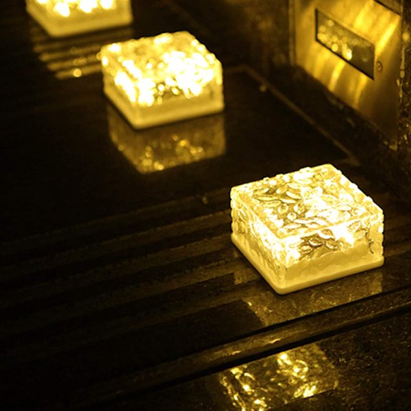 4 Pak Solcelledrevne Have Lamper LED Farveskiftende Gulvlamper,