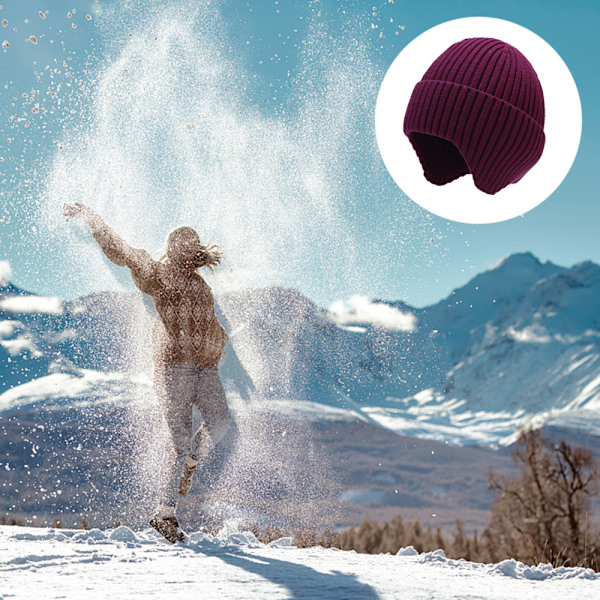 Stickad herrhatt med twist