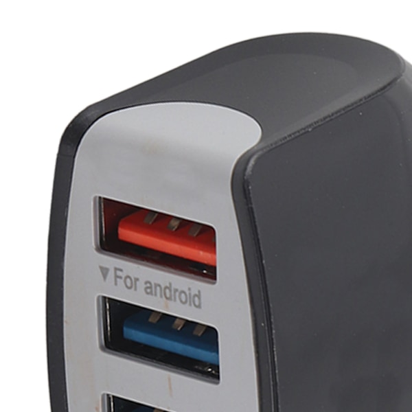 QC 3.0 Snabbladdare Billaddare 4 Port USB Multifunktionell Billaddare för Telefon