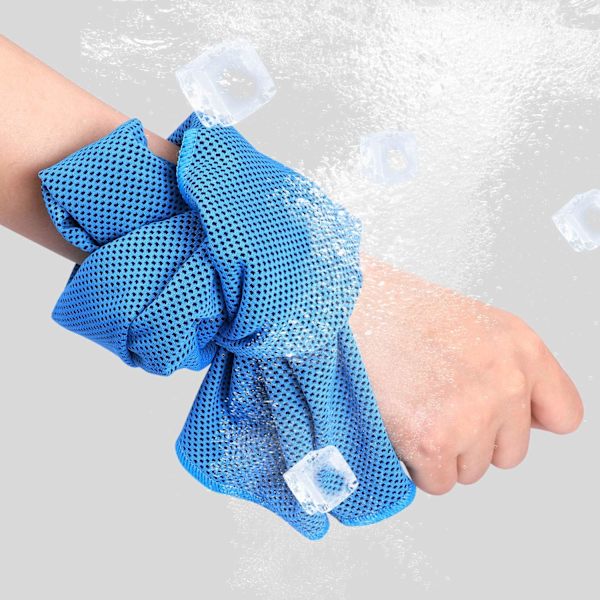 Kylhandduk 4-pack Instant Relief Microfiber Coola handdukar Chilling Neck Wrap Iskall trasor/halsduk för Sport Gym Fitness Camping Cykling Vandring