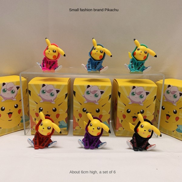 En uppsättning av små trendiga märket Pikachu anime modell trendiga spela blind box