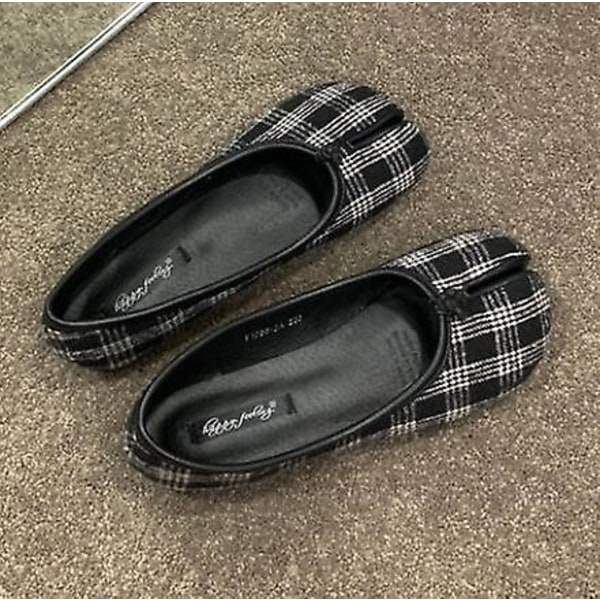 Tabi Ninja Skor Kvinna Mikrofiber Läder Bekväma plattor Delad tå Tofflor Mjuk botten Loafers Rejäla shorts dammockasiner 35-40 black grid 6.5