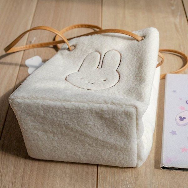 Otwoo Miffy Ny axelväska Plyschväska Höst och vinter Crossbody Satchel Kawaii Modehandväska Ma'am 2022 Multi ryggsäck Miffy none