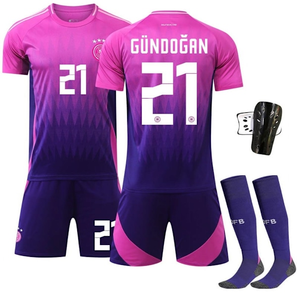 2024 Tysk borta rosa tröja EM landslag fotbollskläder nr 13 Mueller nr 8 Kros no.8+socks+protectivegear #26