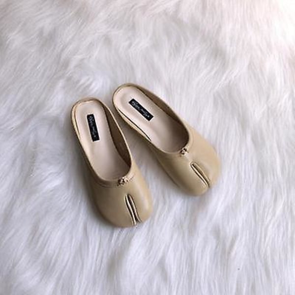 Tabi Ninja Skor Kvinna Mikrofiber Läder Bekväma plattor Delad tå Tofflor Mjuk botten Loafers Rejäla shorts dammockasiner 35-40 apricot slippers 6.5
