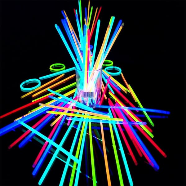 100-pack självlysande glowstick-armband multifärg multicolor