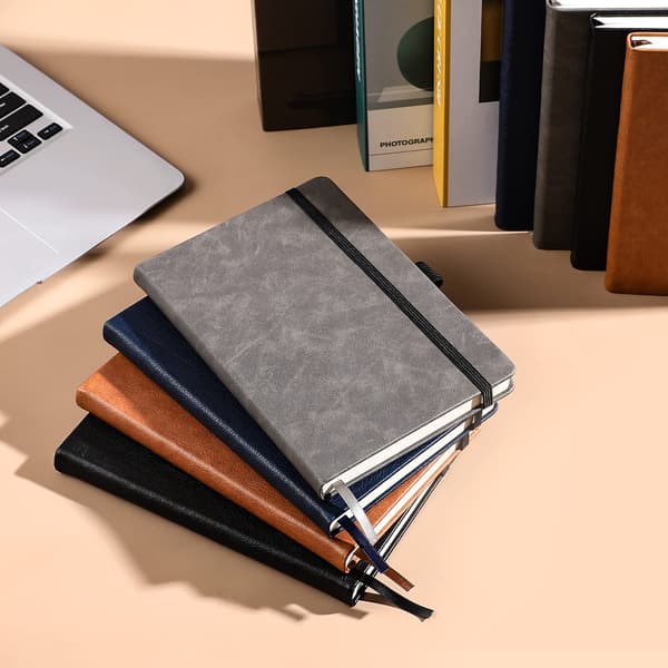 Notesbog, A5 Notesbog med Premium Papir, 200 Siders Skrive A5 Notesbog Journal, Kunstlæder Klassisk Hardcover, Sort