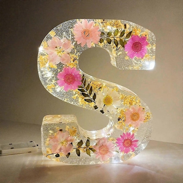 Pressede Blomster Resin Bogstaver med LED Lys, Floral Resin Natlampe 26 Bogstavsvalg, 50% Tilbud - Xin S