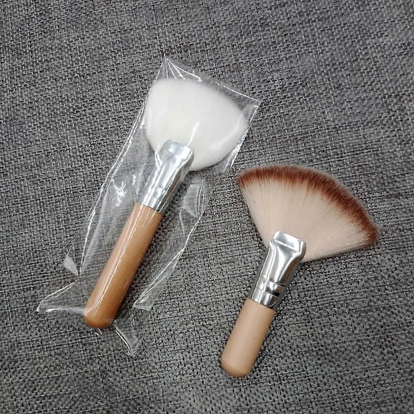 4 stk. Highlighters Fluffy Fan Brush Kort Skaft Ansigtsbørste Fan Brush Makeup Maske Børste Ansigtsbehandlinger Kvinder Ansigtsbørste-xindaren