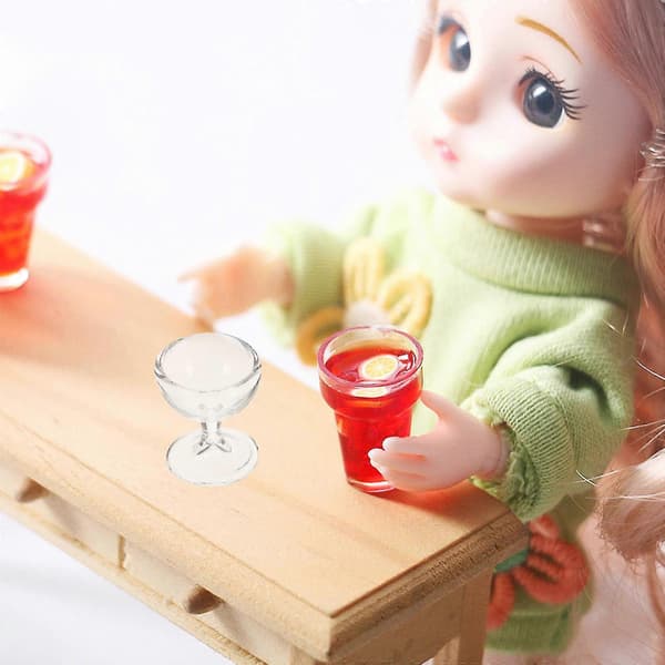 Miniatyr vinglass til dukkehusdekorasjon Mini glassbeger