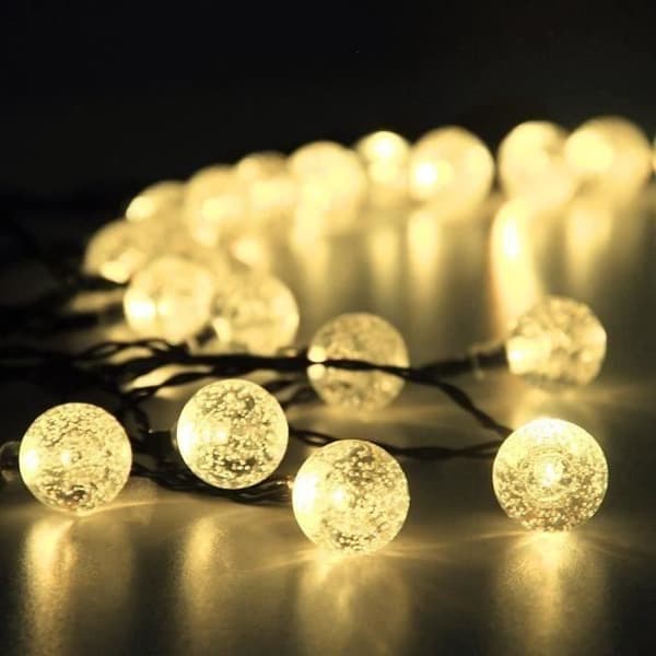 Ljusslinga - MC - 30 LED-kulor - Längd 4,5M - Soldriven - Varmvit